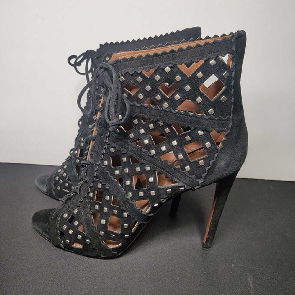 Alaia 40.5 Black Studded Caged Lace Up Bootie Sue… - image 4