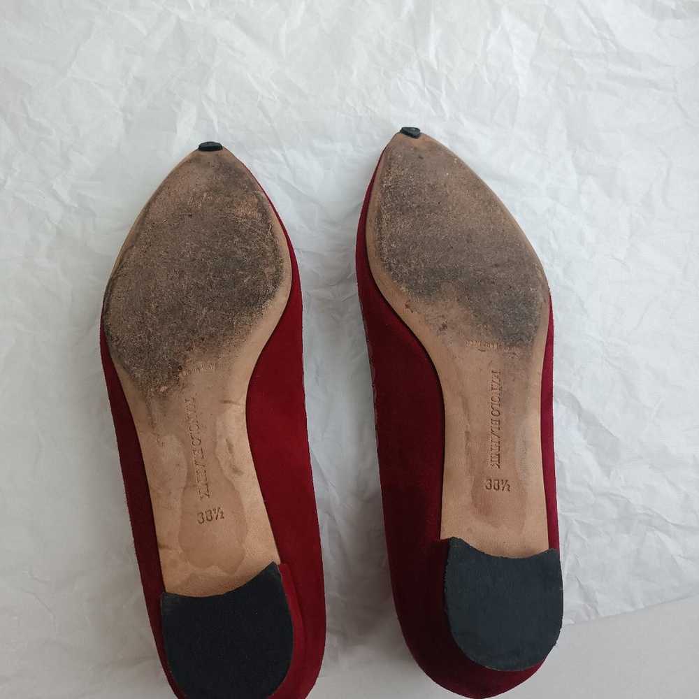 Manolo Blahnik Red reversed scallop luxury suede … - image 12