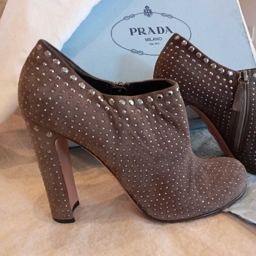 PRADA GORGEOUS HEELS - image 4