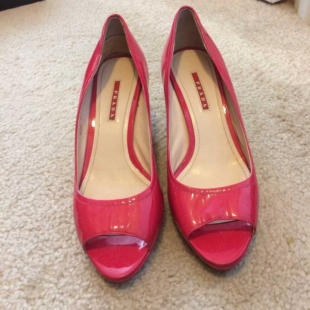 Prada patent pink wedge shoes. Italian s - image 1
