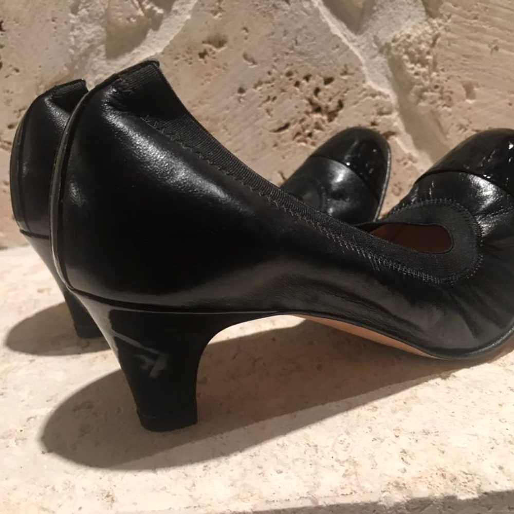 Anyi Lu black patent leather women shoes - image 2