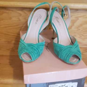 Mima  Green Suede Heels