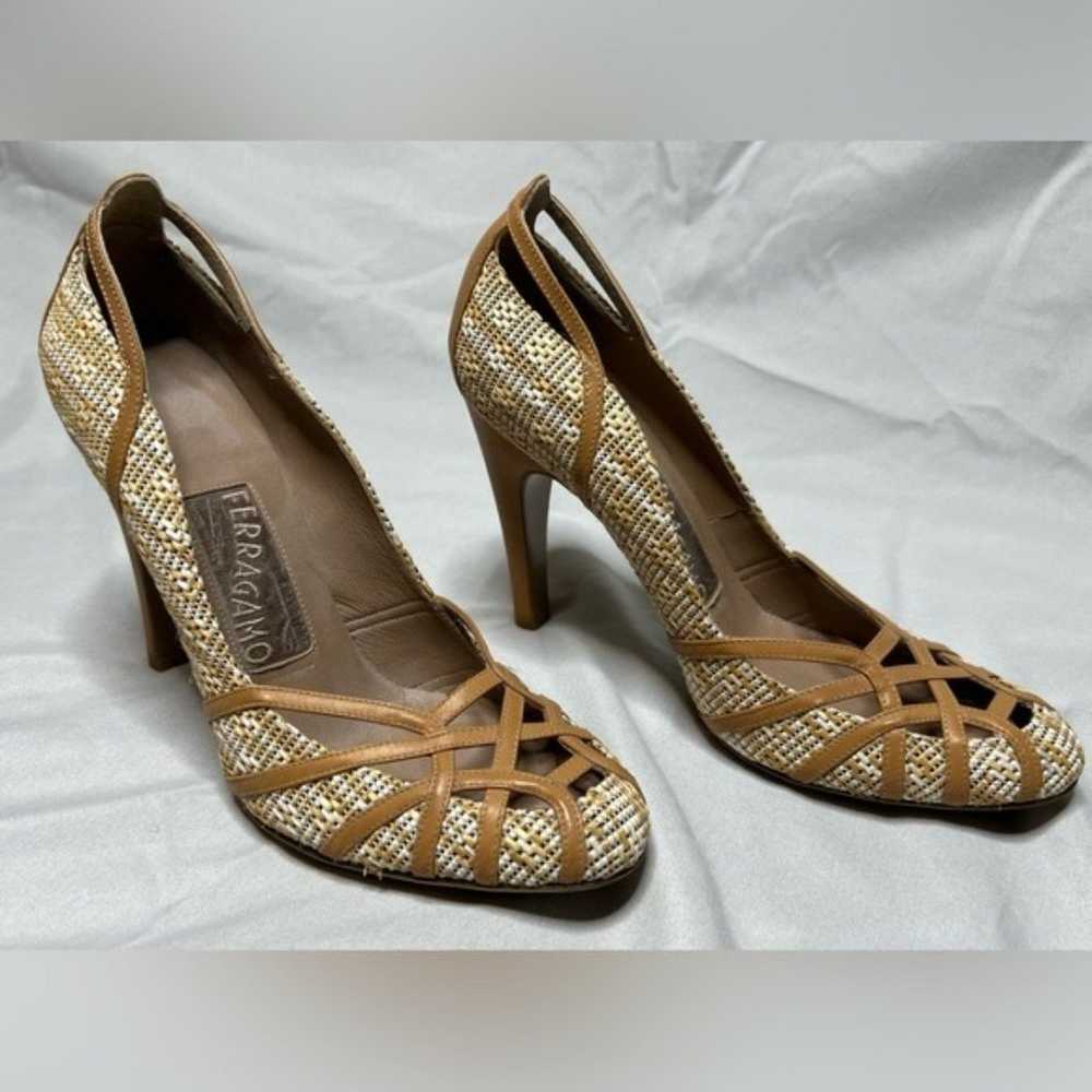 Ferragamo pumps purchased in Italy. Vintage Desig… - image 4