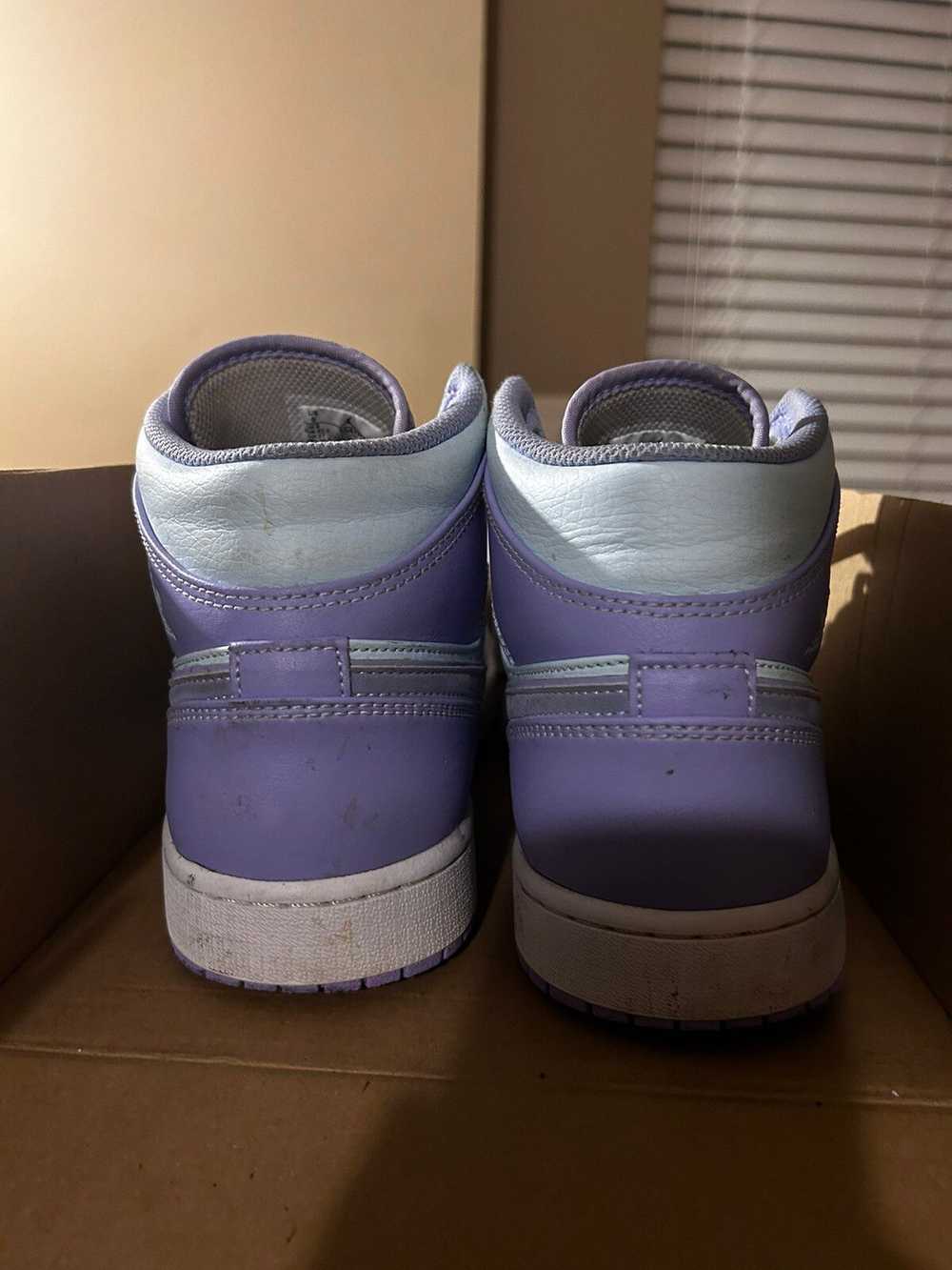 Jordan Brand × Nike Air Jordan 1 Mid “Purple Puls… - image 4