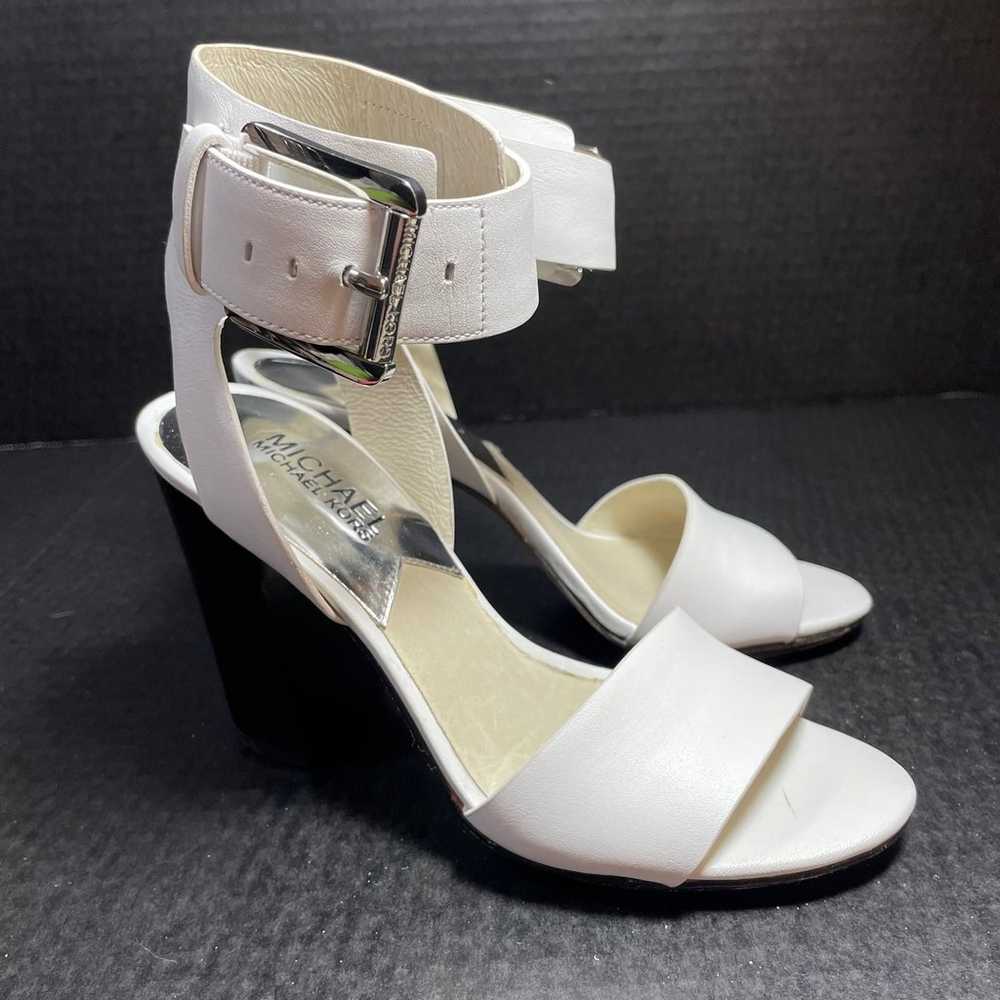 Michael Kors White Leather 4” heeled sandal 5.5M … - image 3