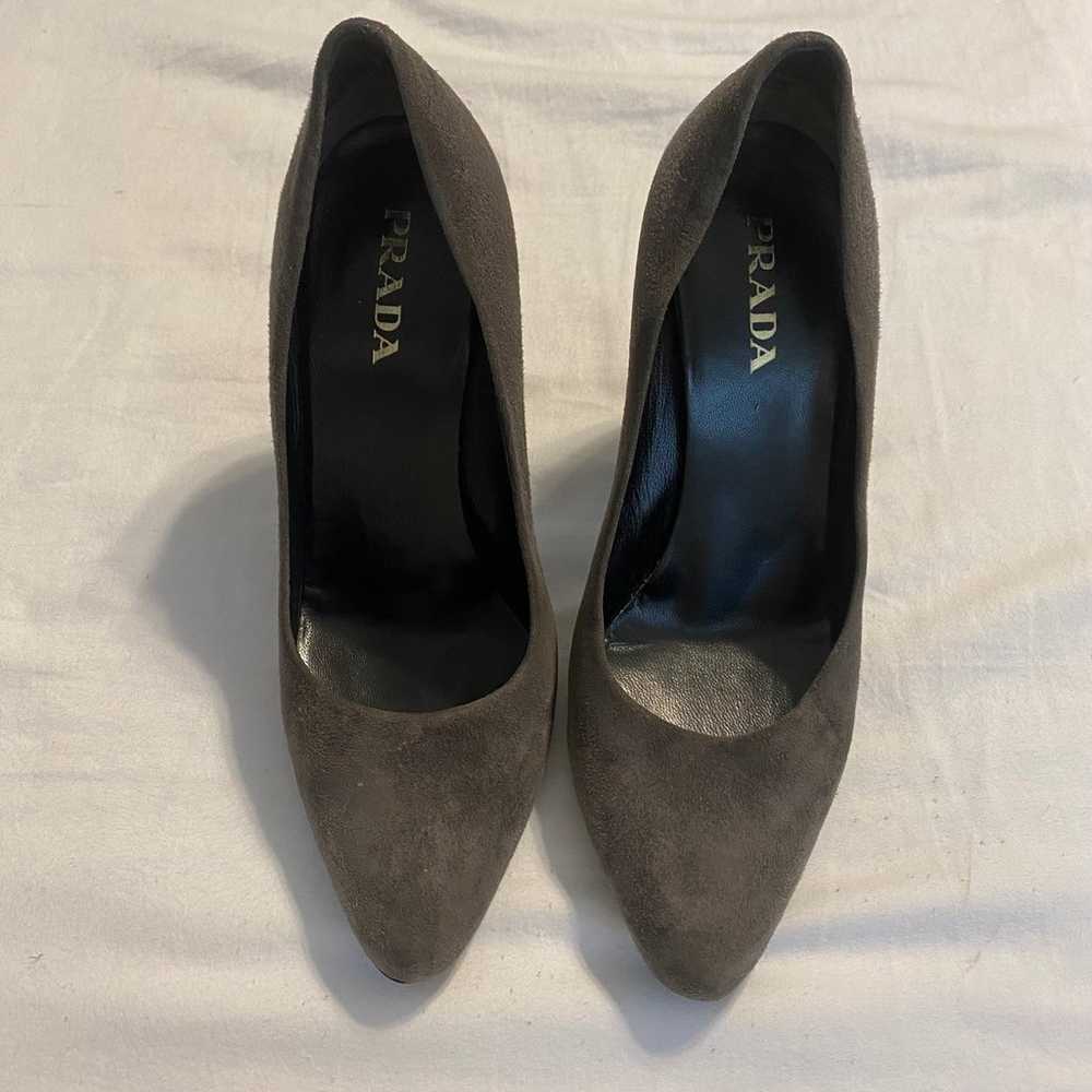 Prada Heels Suede Almond Toe Pumps Size 38 US 8 G… - image 3