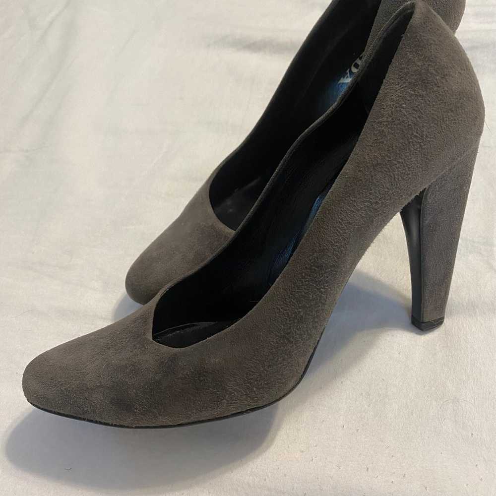 Prada Heels Suede Almond Toe Pumps Size 38 US 8 G… - image 5