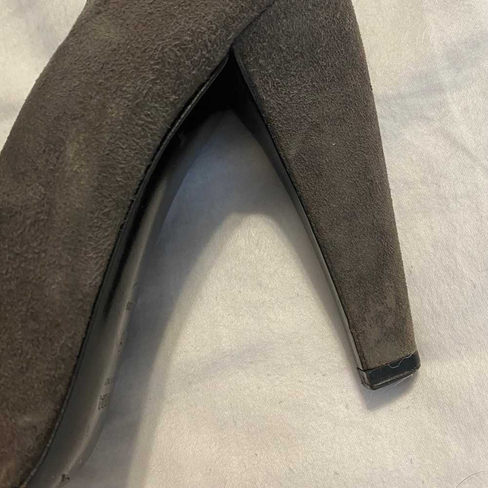 Prada Heels Suede Almond Toe Pumps Size 38 US 8 G… - image 7