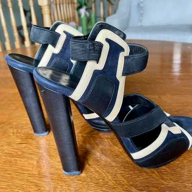 Balenciaga stiletto heel shoes