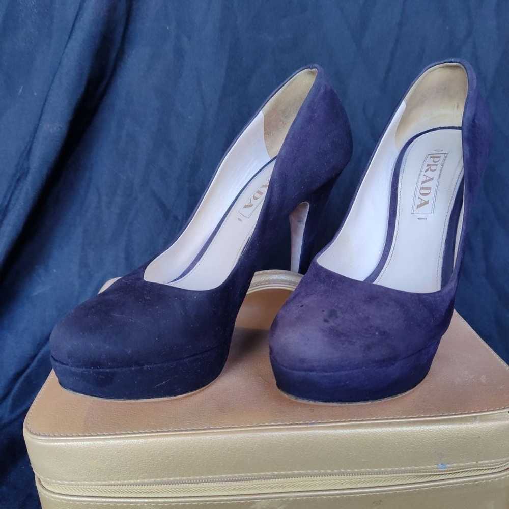 PRADA purple suede pumps size 37 - image 1