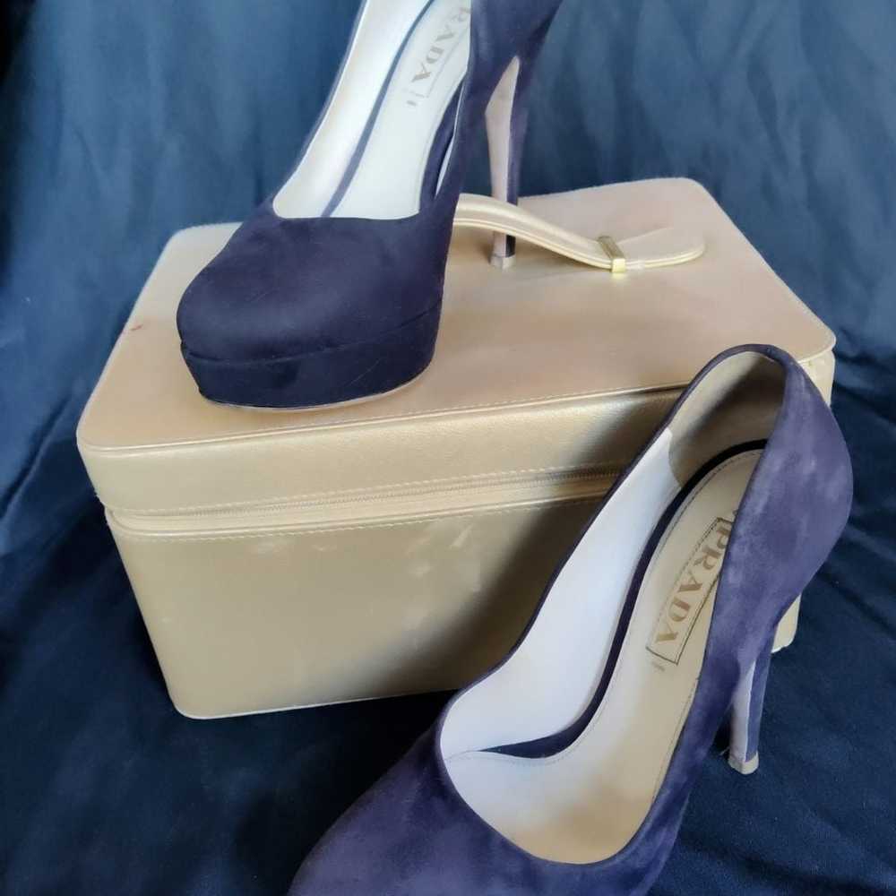 PRADA purple suede pumps size 37 - image 5