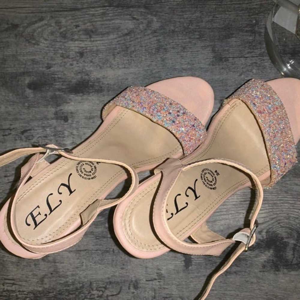 Soft Pink Platform Heel - image 2