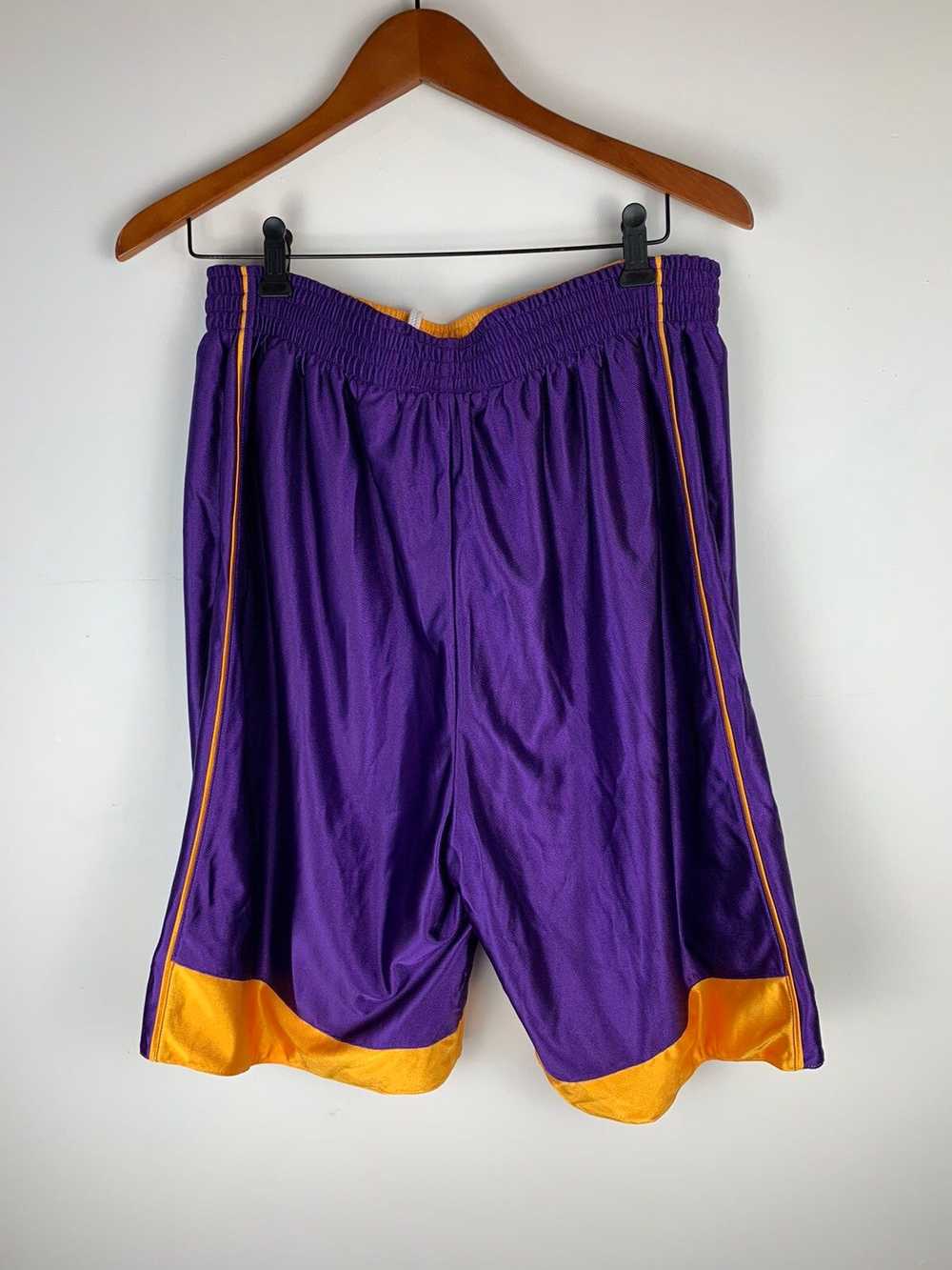Lakers × Nike × Vintage Vintage Nike LA Lakers Re… - image 2