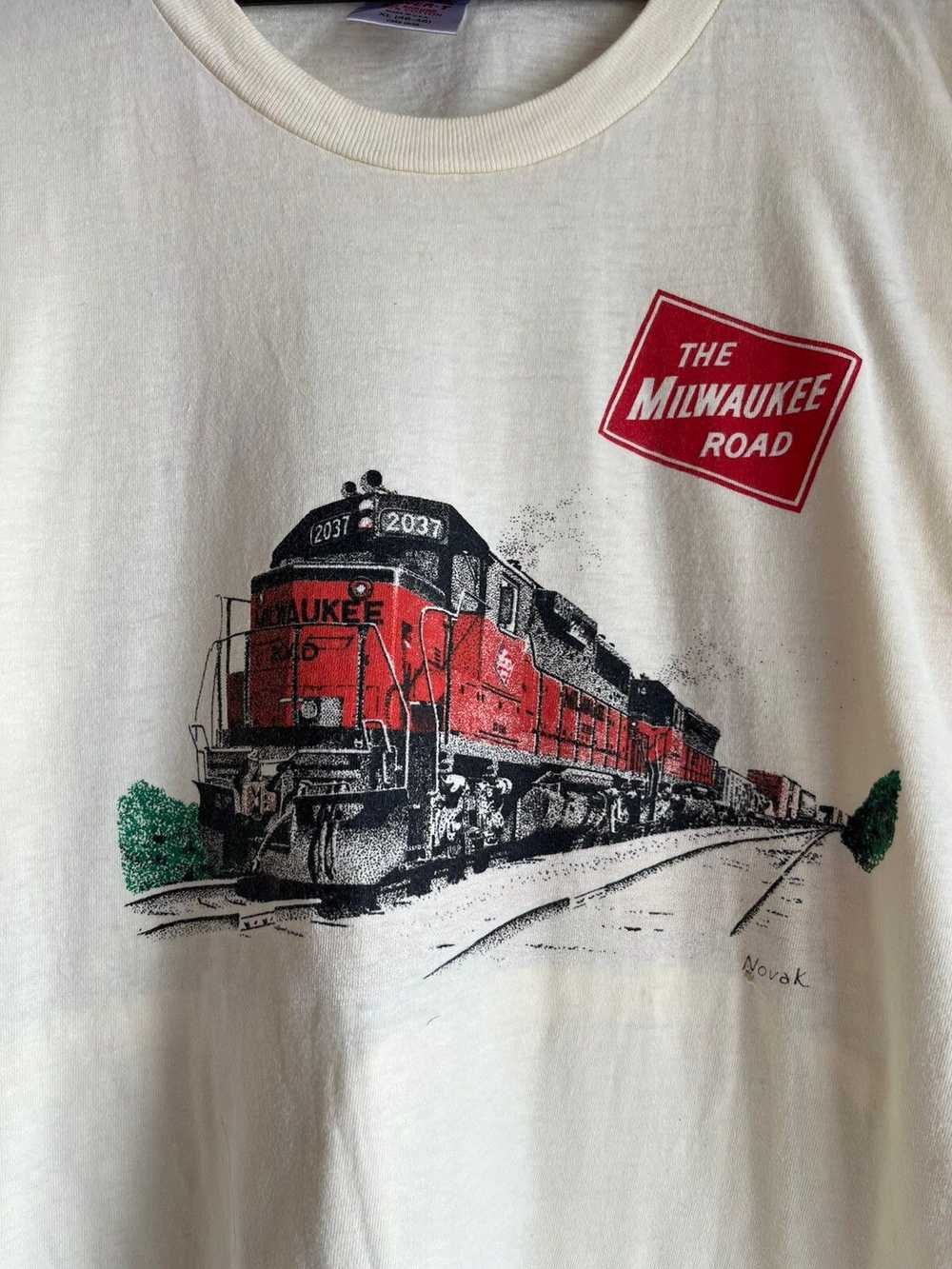 Made In Usa × Streetwear × Vintage The milwaukee … - image 2