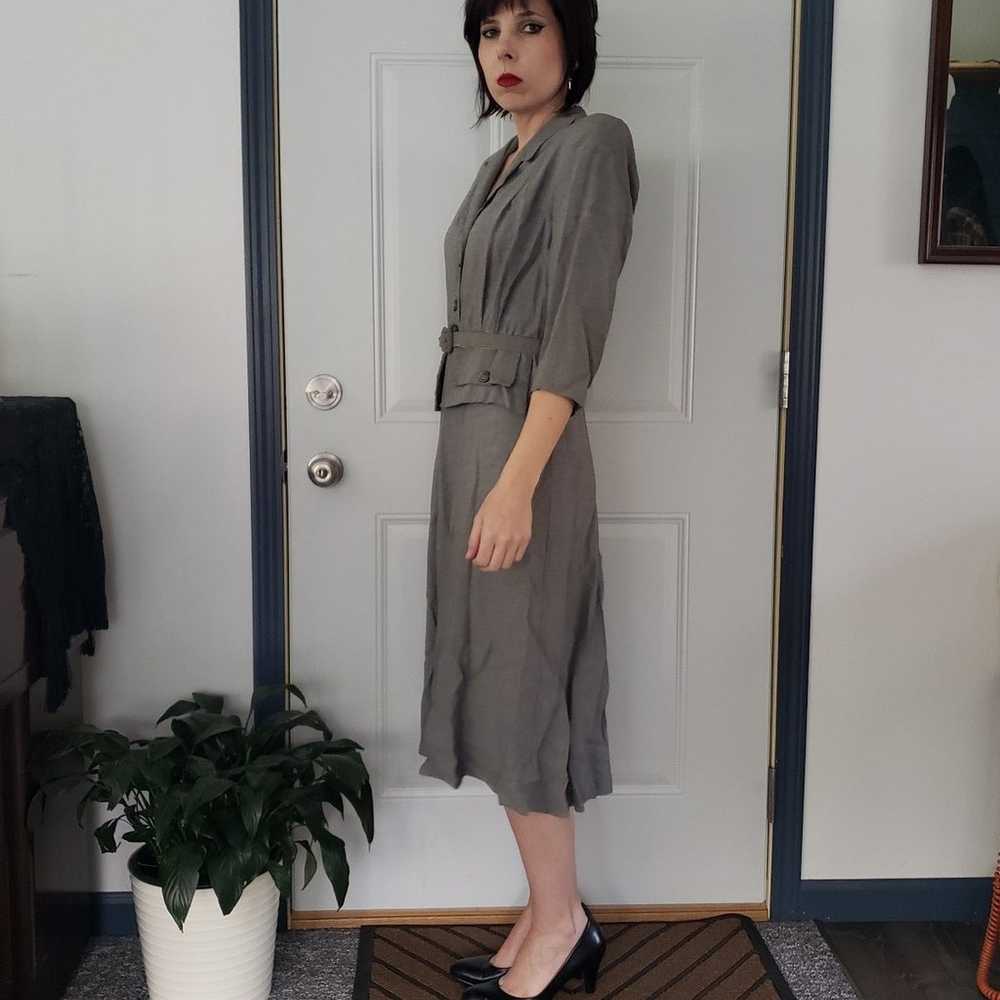 40s Gray Day Dress - image 2