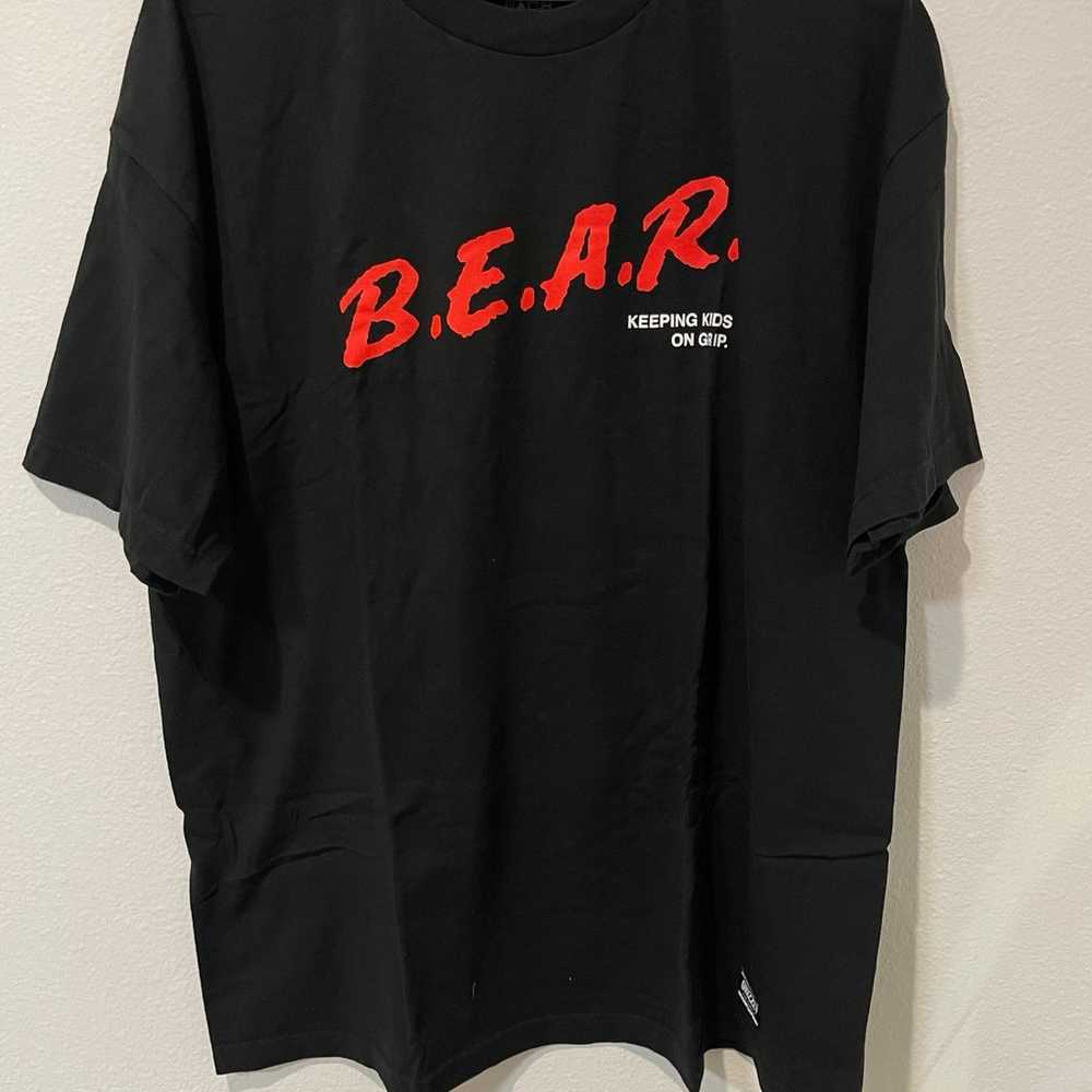 Grizzly bear XXL size shirt - image 1