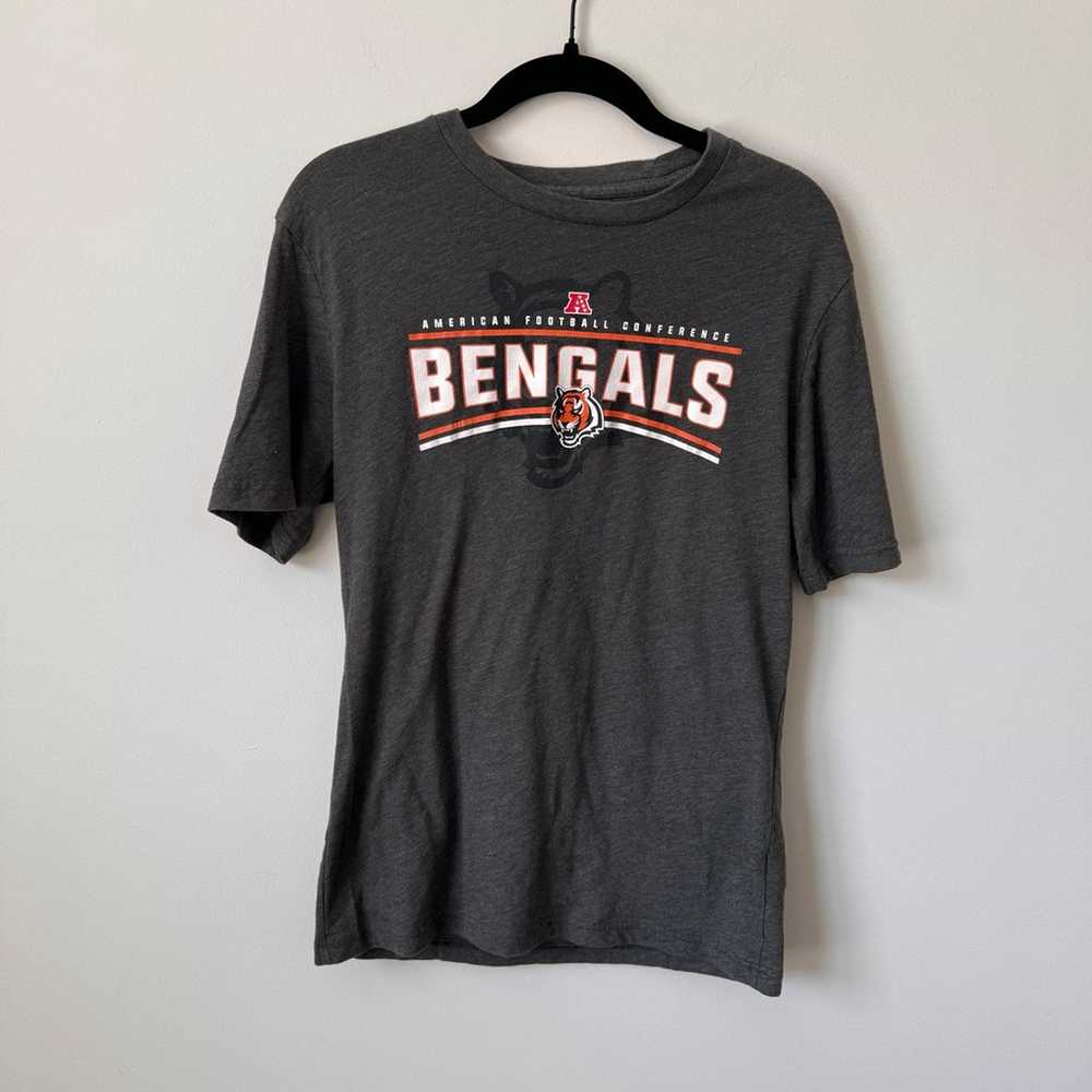 Cincinnati Bengals T-Shirt, NFL Apparel, Men’s Sm… - image 1