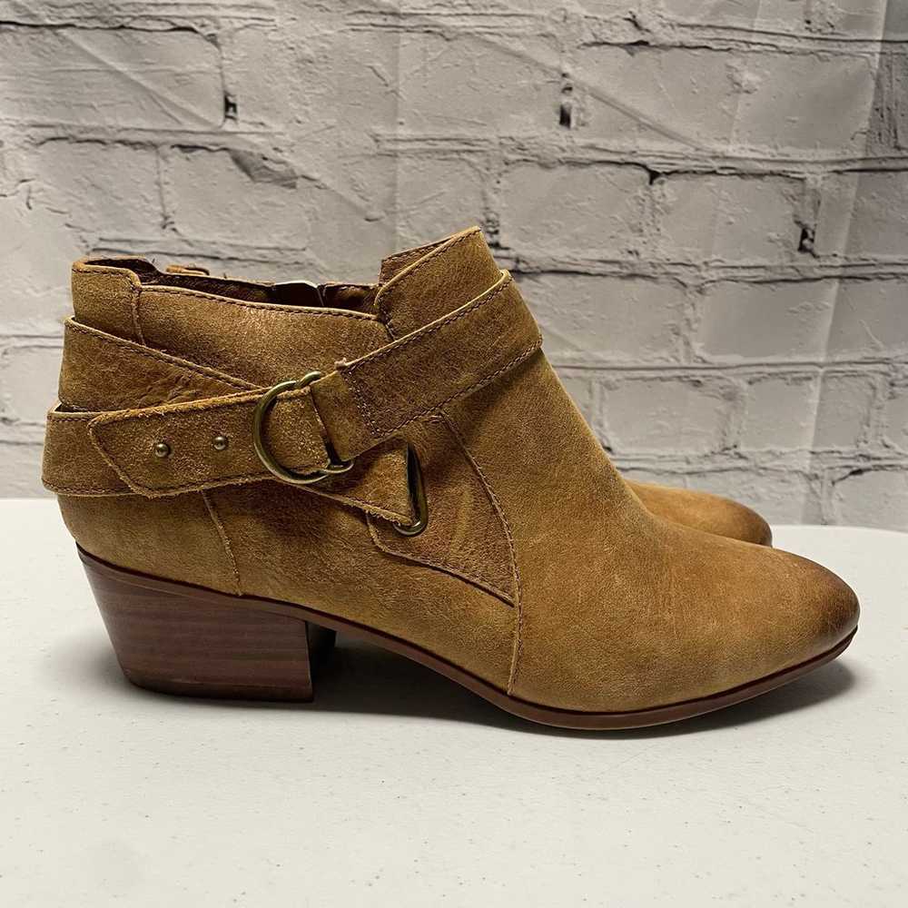 Clarks Spye Belle Heeled Ankle Booties Size 10 - image 1