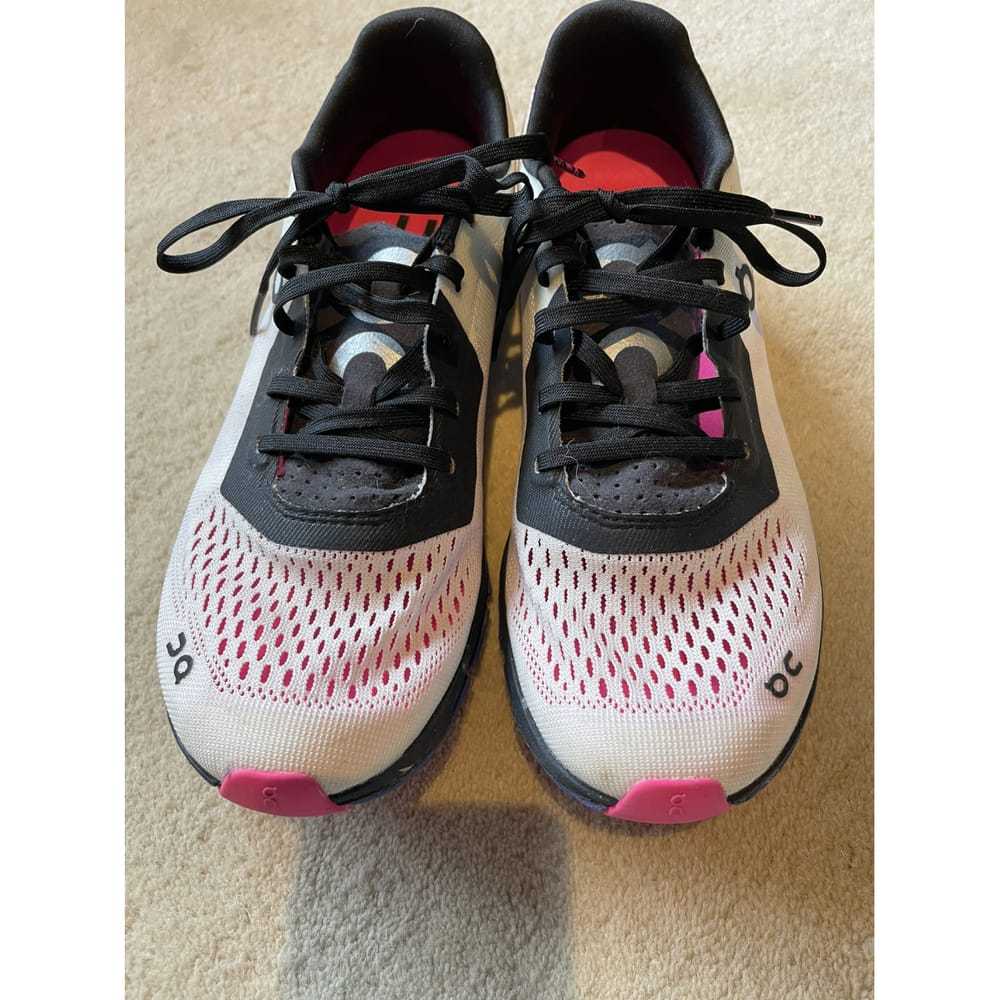 On Running Cloth trainers - image 2