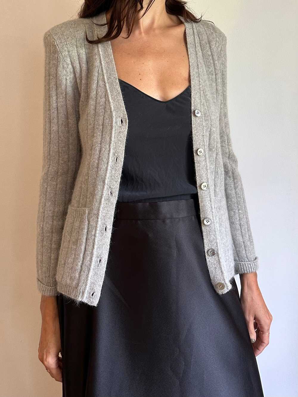 Vintage Grey Liz Claiborne Cashmere Cardigan - image 2