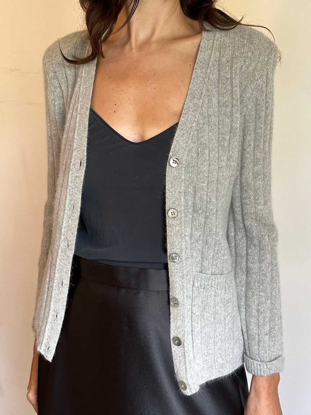 Vintage Grey Liz Claiborne Cashmere Cardigan - image 3