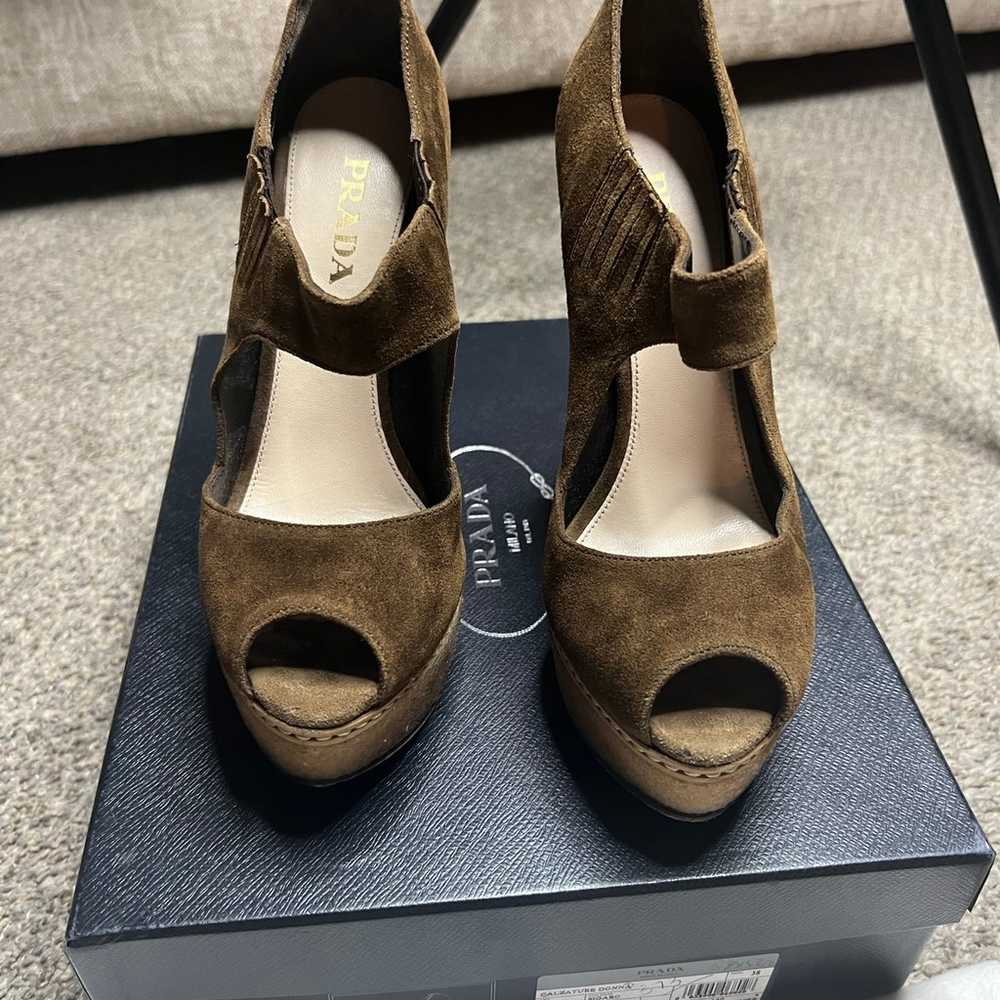 Prada suede brown heels 38 - image 2
