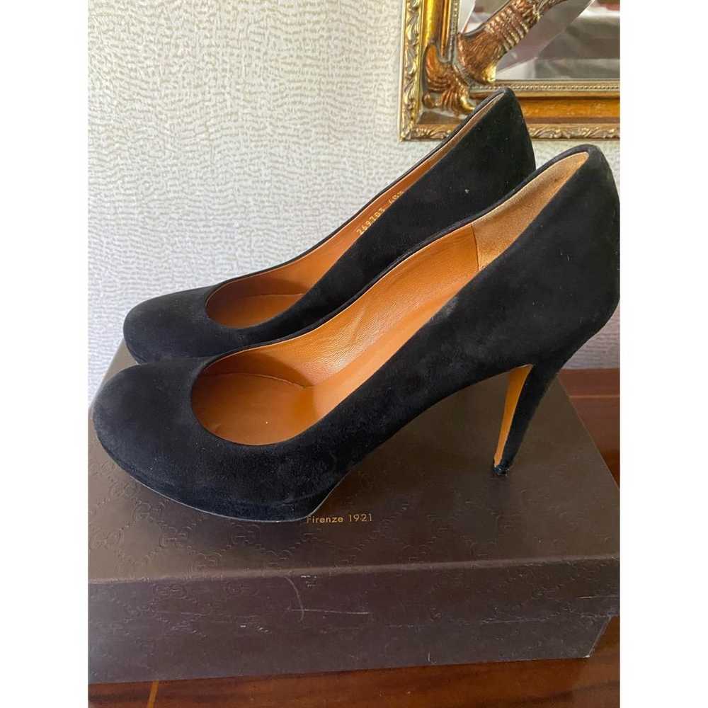 Gucci 4 inch platform black suede shoes - image 2