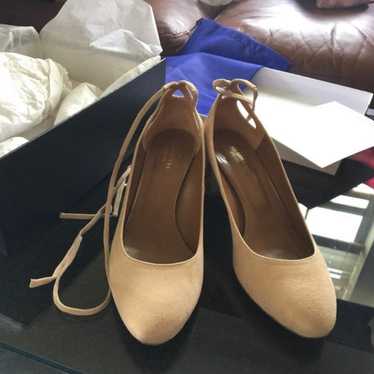 Aquazzura nude suede pump