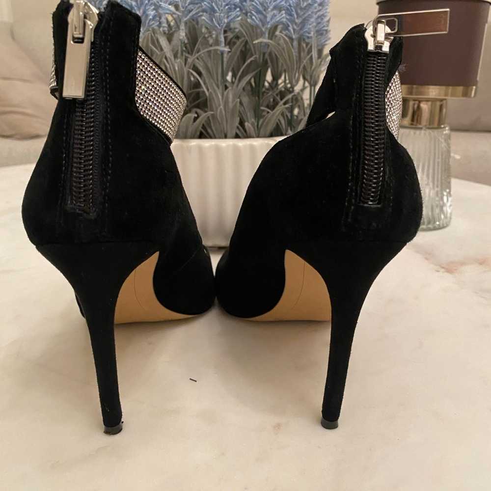heels size 7 - image 2