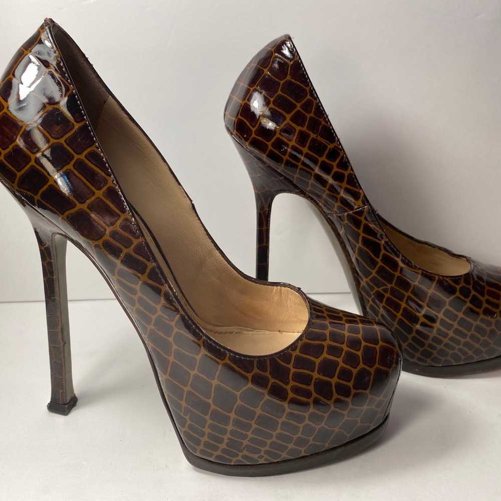 YSL Yves Saint Laurent tribtoo patent pumps heels… - image 1