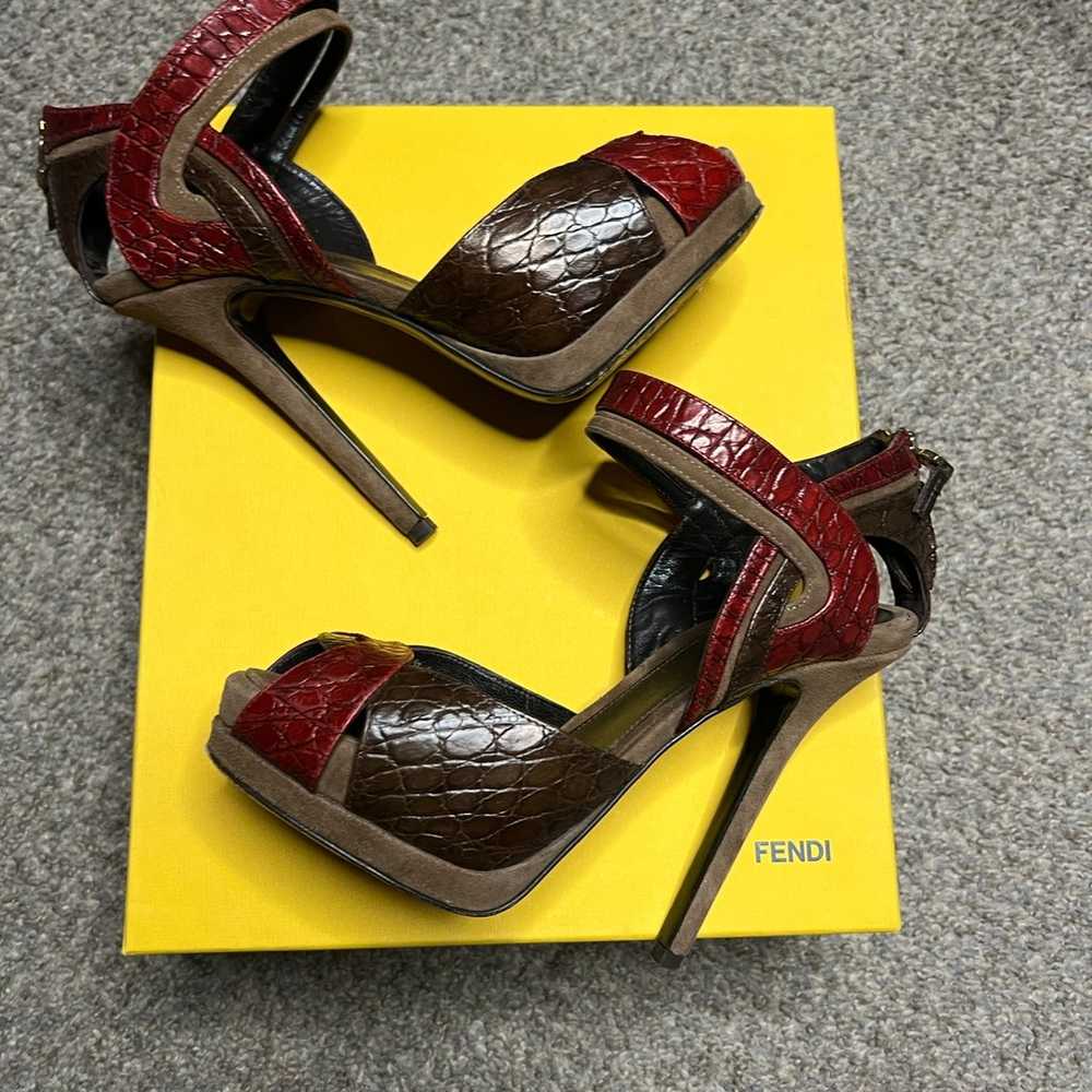 Fendi colorblock crocodile Heels 36.5 - image 3