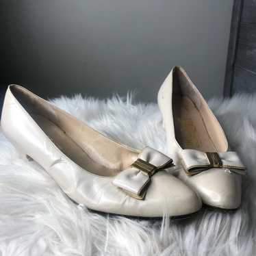 Salvatore Ferragamo vintage bow heels - image 1