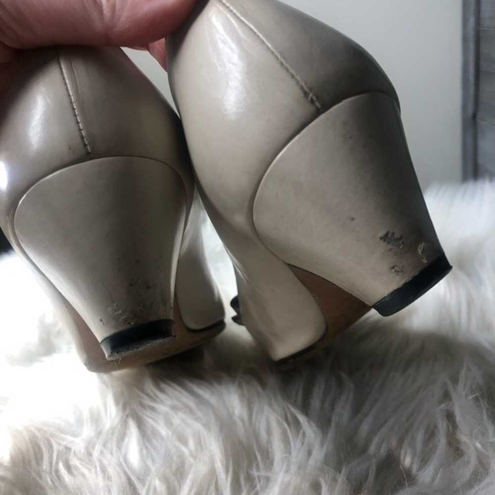 Salvatore Ferragamo vintage bow heels - image 4