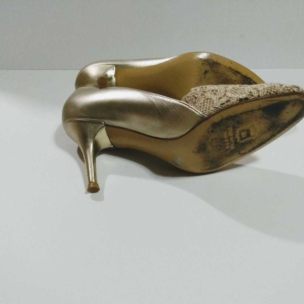 Stuart Weitzman 9 M Gold Sequin Peep Ope - image 3