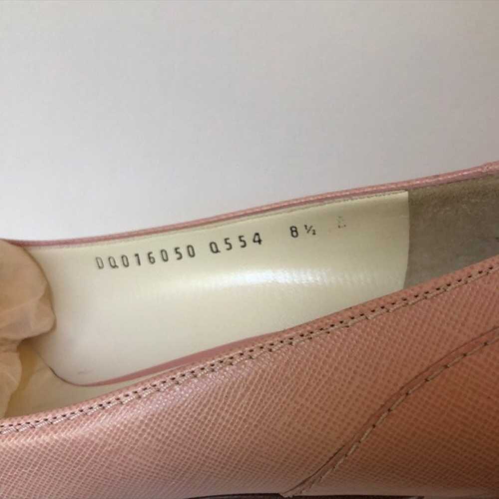 Original Ferragamo pink shoes, size 8b - image 6