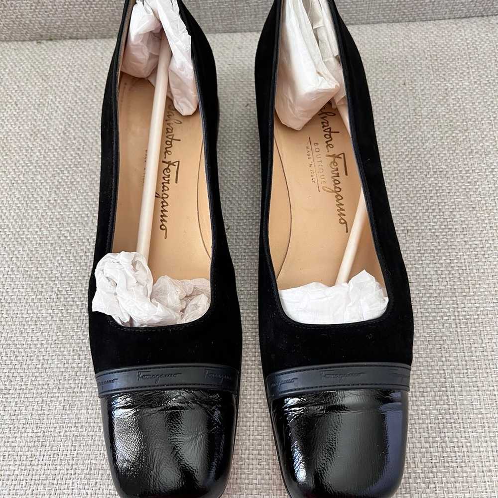 2 pairs Salvatore Ferragamo Black Vintage Heels - image 6