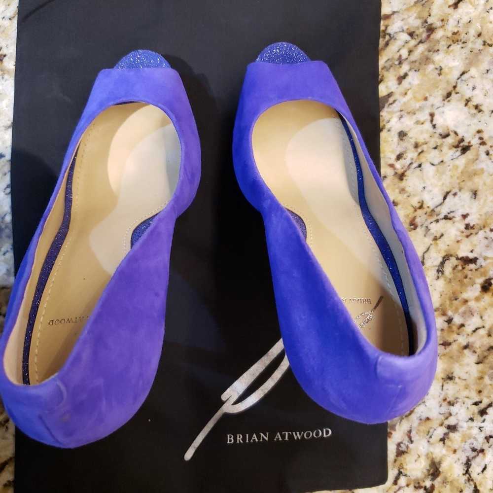B by Brian Atwood electric blue platform heels si… - image 5
