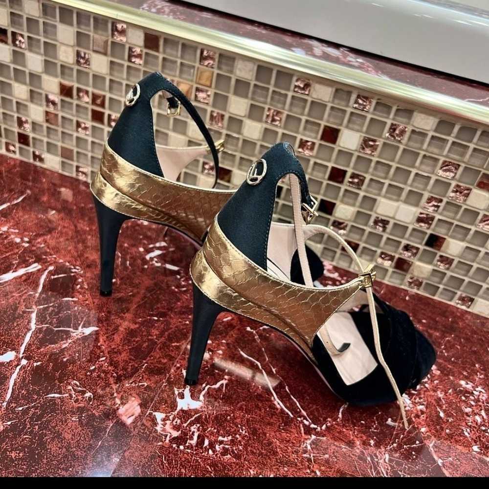 Authentic FENDI heels - image 2