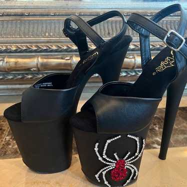 New 8 inch Spider Heels Size 5