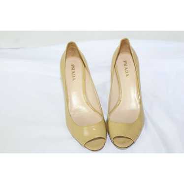 ladies PRADA 3inch heels size 38