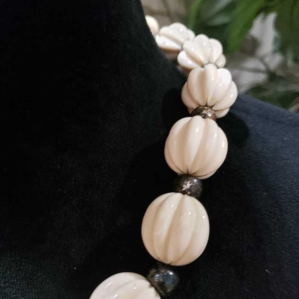 Other Womens Fashion Ribbed Pumpkins Lucite Bead … - image 4