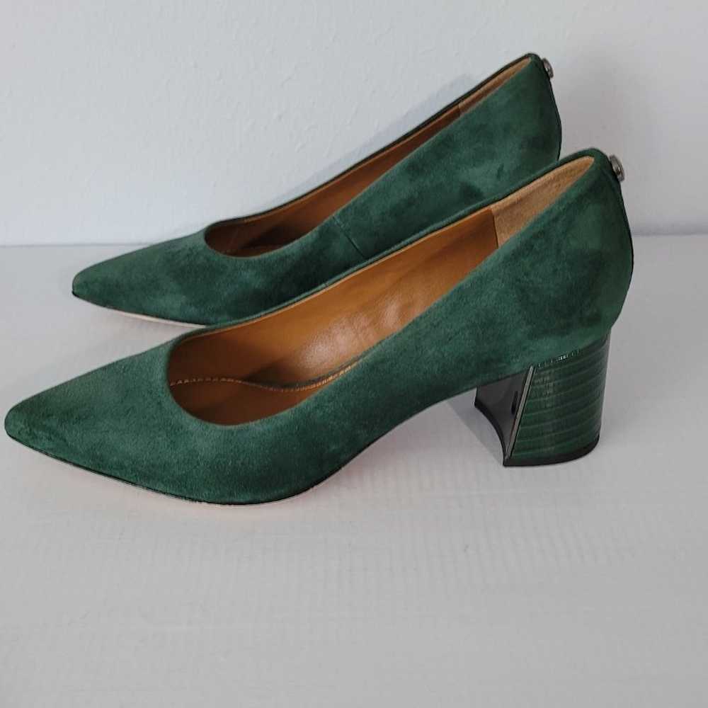 Donald Pliner Suzette Suede Pumps 6 - image 7