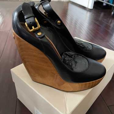 Burberry size 9 wooden heel shoes - image 1
