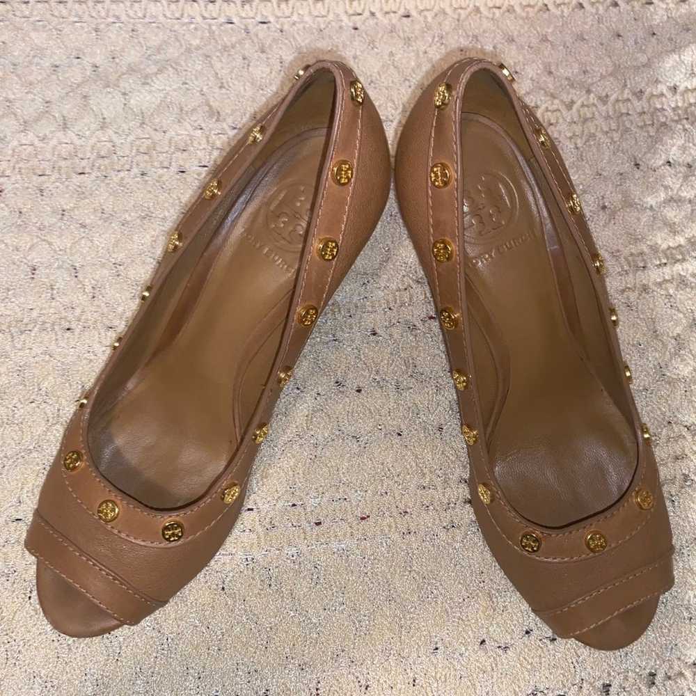 Tory Burch Heels Royal Tan (Used) - image 6