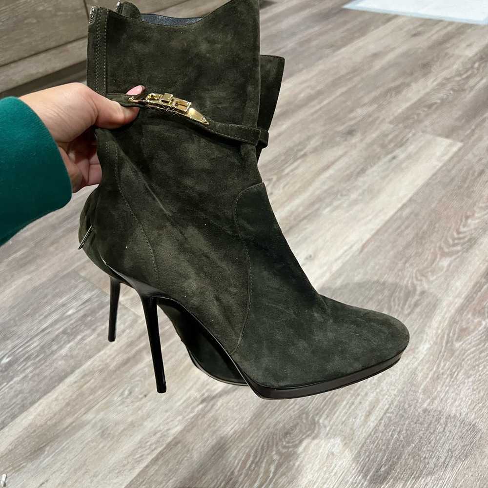 Burberry Suede Boot Heel Olive Green EU 39 - image 4