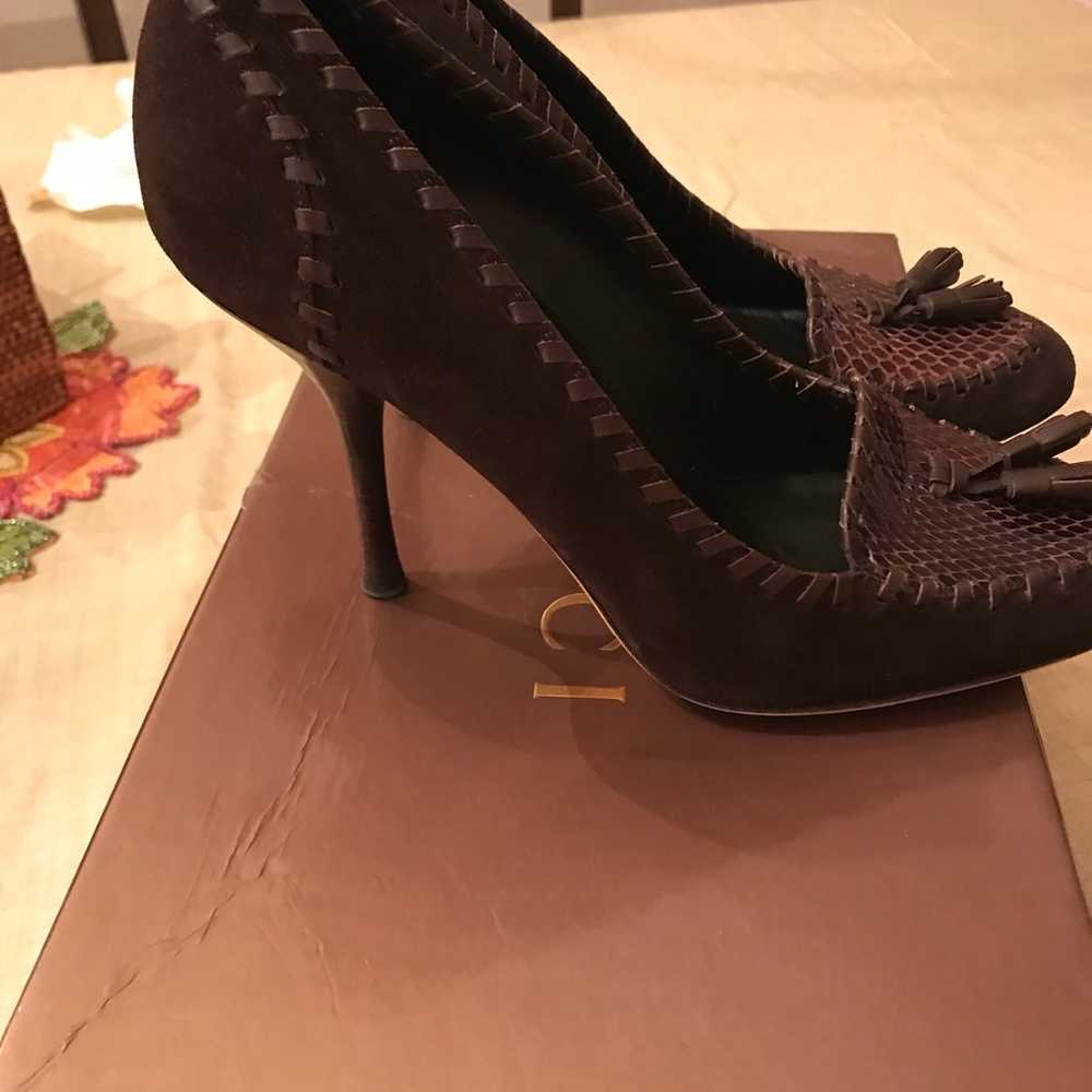 Gucci Brown Suede Heels Size 7.5 In Box - image 3
