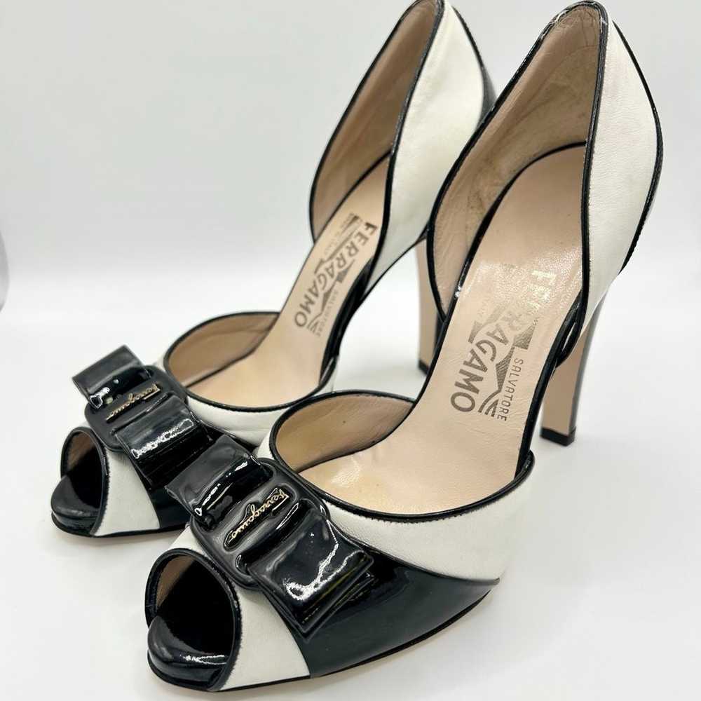 Salvatore Ferragamo Vara Bow perp-toe high heels - image 1