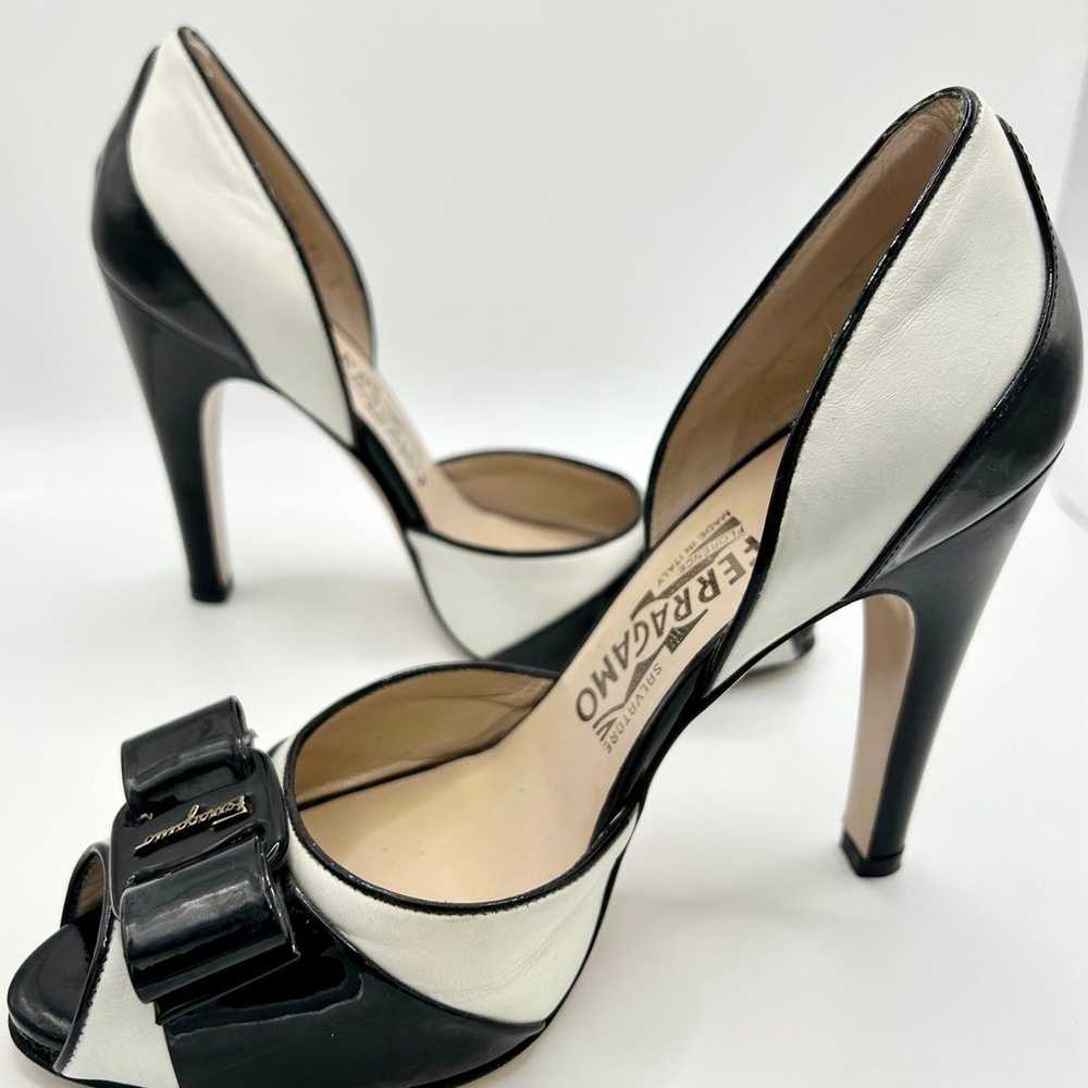 Salvatore Ferragamo Vara Bow perp-toe high heels - image 6