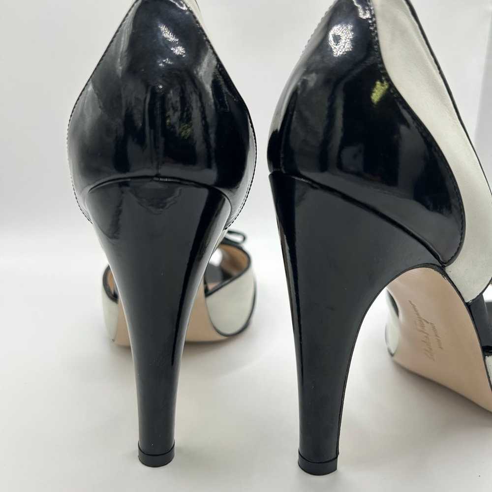 Salvatore Ferragamo Vara Bow perp-toe high heels - image 9
