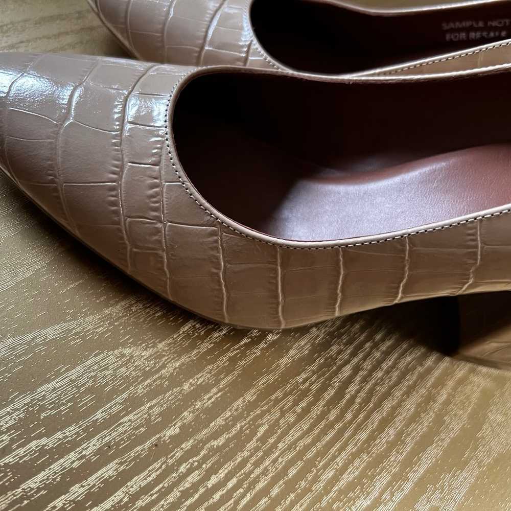 Pristine Aquatalia  Embossed Croc Leather Heels - image 4